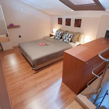 8432c Apartamento Poljana (Ugljan)