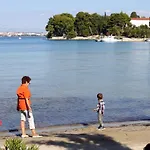 8432c